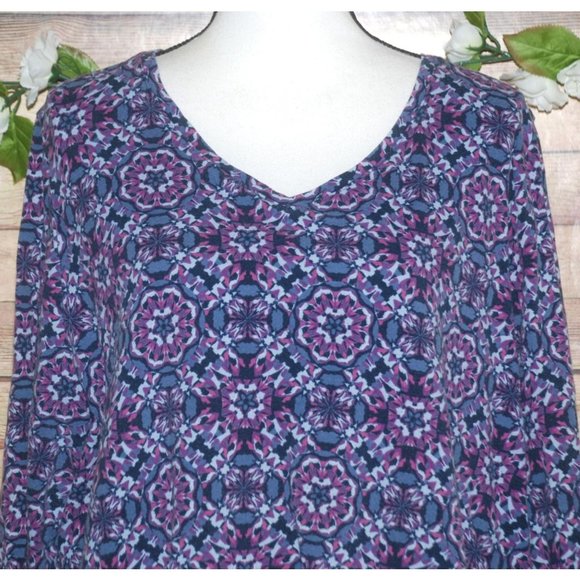 Catherines Blue and Purple Patterned Blouse - Picture 2 of 8